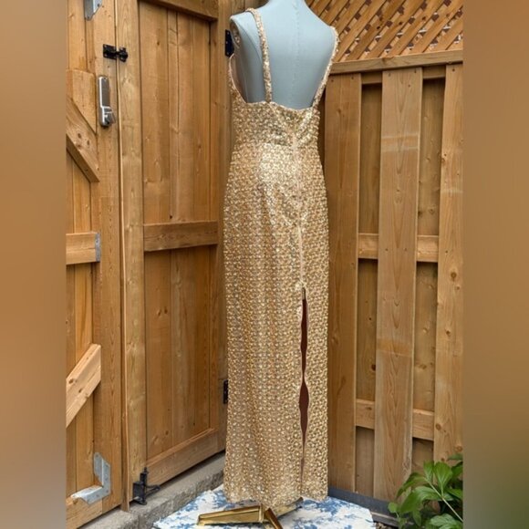 🆕 BRONX & BANCO 🧿 NWOT Allegra Gold Sequin & Beaded Maxi Dress, Sz L US 8 - Picture 9 of 16